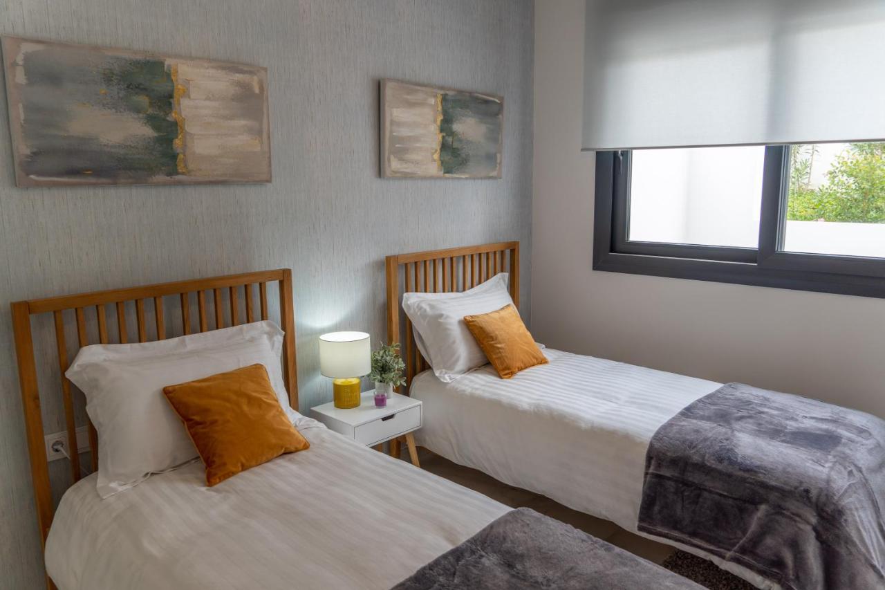 Miradores Del Sol Apartment Estepona Exterior photo